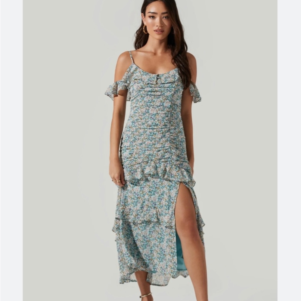 ASTR the label daisy dell dress